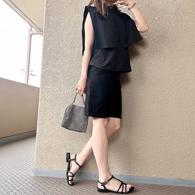 Uniqlo Uのブラックの「デニムバミューダショーツ」