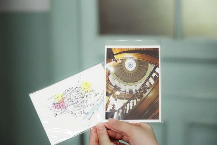 大阪府立中之島図書館