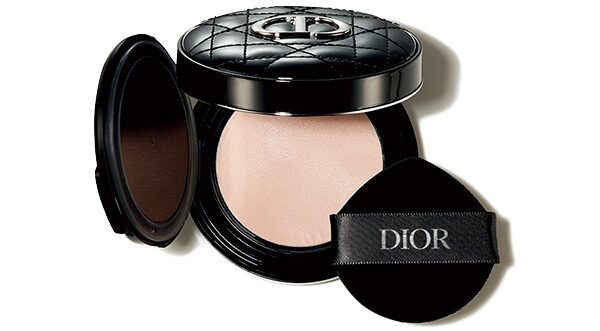 ディオール ディオールスキン フォーエヴァー イドラ グロウ クッション