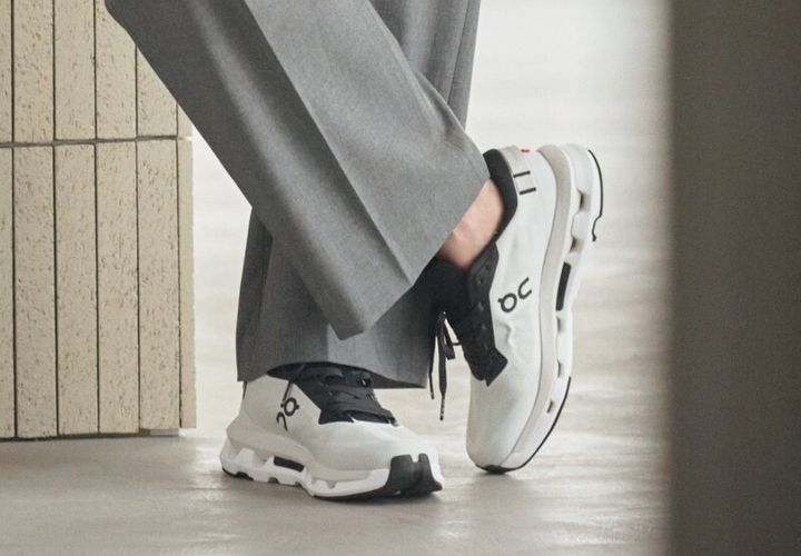 【Onのクラウドゾーンスニーカー】スニーカー1万7600円（On／オン・ジャパン）