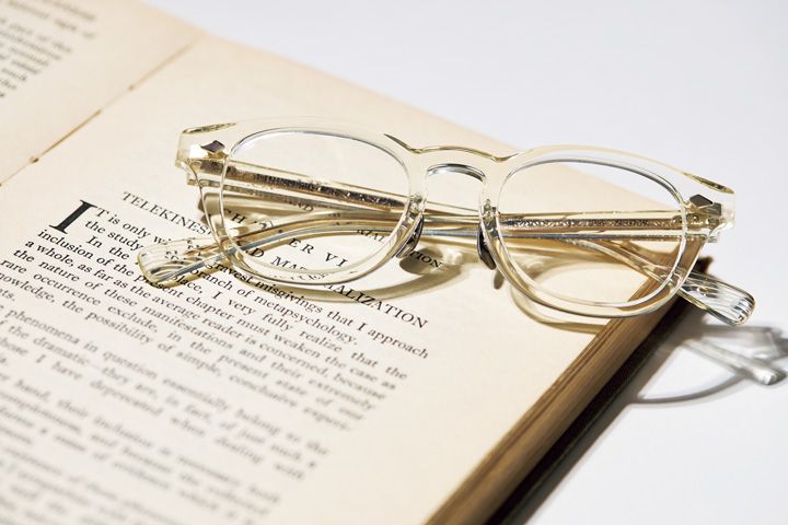 夏のコーデが一番映える！おしゃれでかわいいクリアアクセサリー9選