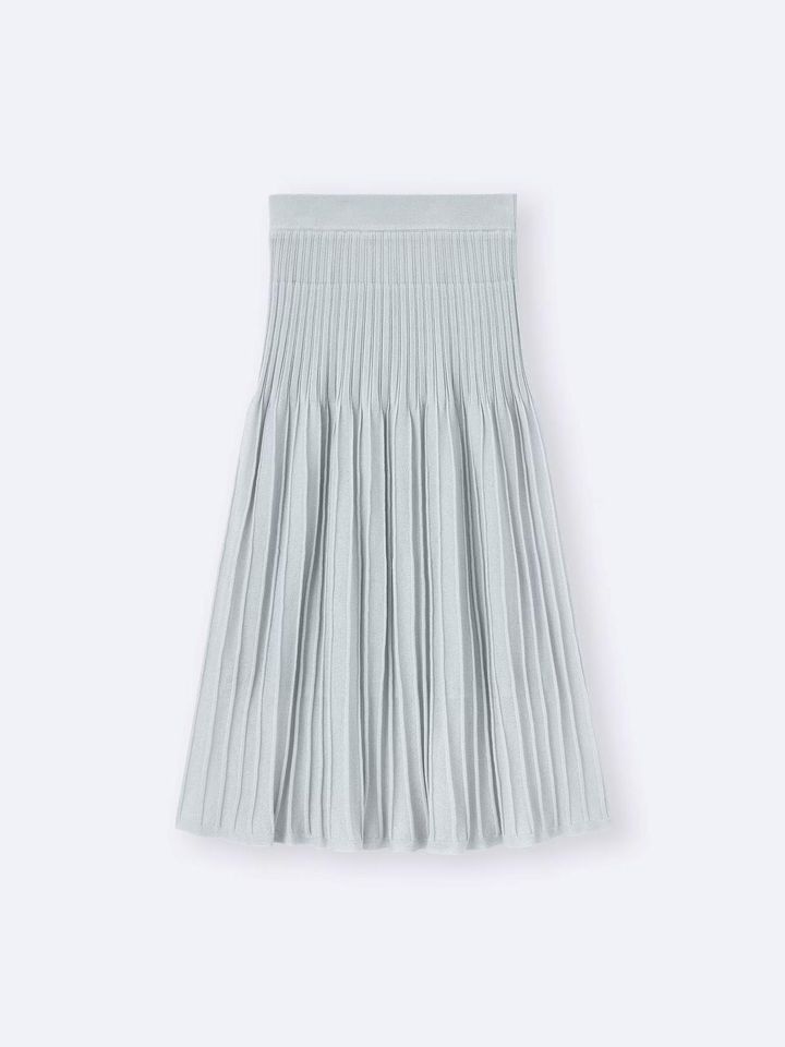 画像2: 出典：GU