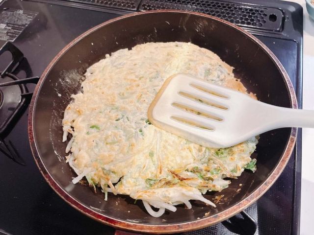 豆苗ともやしのチヂミ