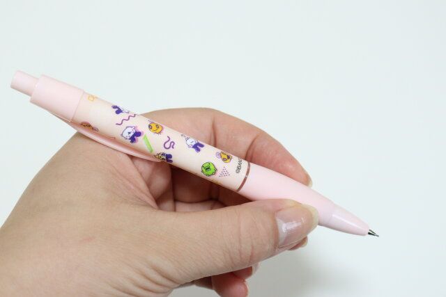 ダイソー たまごっち シャープペンシル（ピンク）