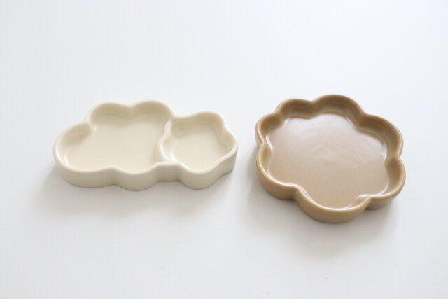 セリアのセクションプレート ポップシェイプとプレート ポップシェイプのパッケージ