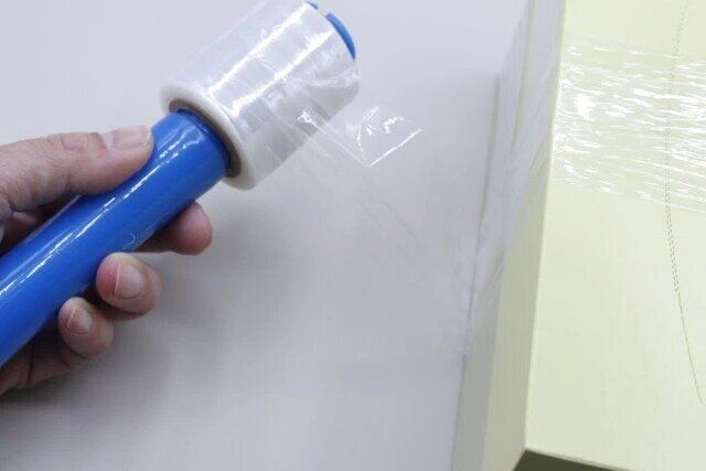 ダイソー 梱包フィルム（ハンドル付）