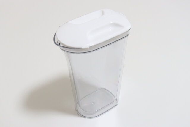 ダイソーのダブルウォール冷水筒の全体図