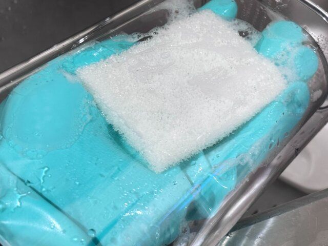 ダイソーの洗えるダブルウォール冷水筒