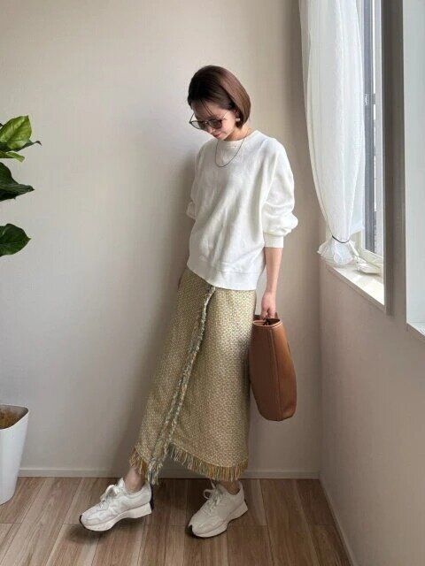 2025ユニクロスムースコットンクルーネックセーター着回しコーデ