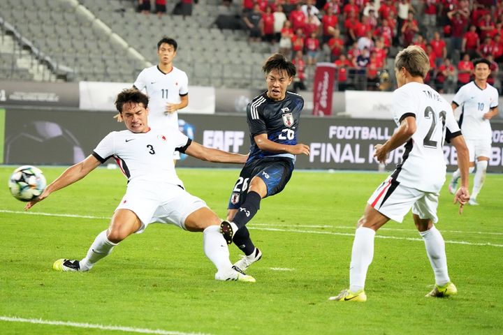 22歳の日本代表快速アタッカー、『ザムスト』との契約を発表！「自分がプレーするうえで欠かせないもの」