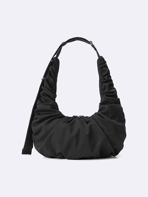 GU ダンプリングバッグ BLACK