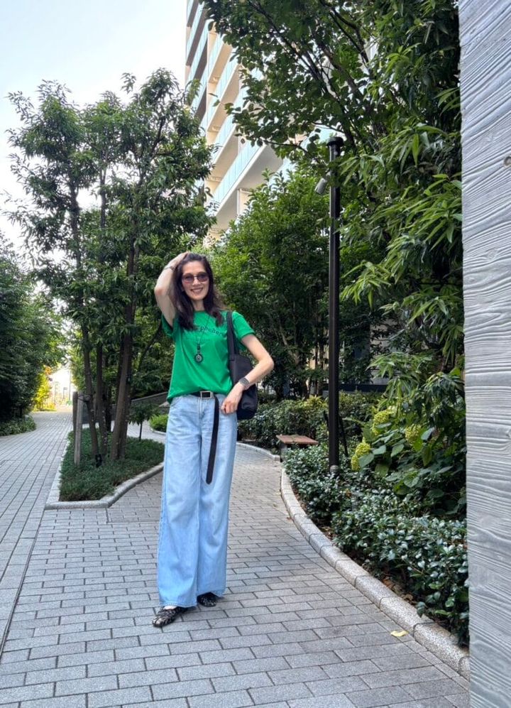 「ユニクロ」ドレープワイドフレアジーンズを使ったコーデ