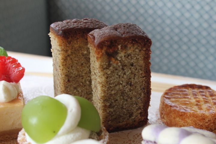 茶葉をふんだんに使った「神戸紅茶のパウンドケーキ」