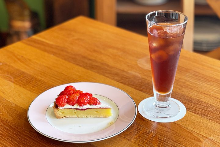 「ケーキセット」1450円 