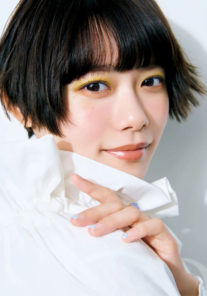 YSL メイクミーブラッシュ パウダーを使ったおすすめメイク 57 CORAL CRUSH（限定色）