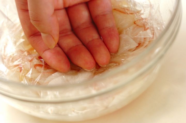 カブとミョウガの酢の物の作り方2