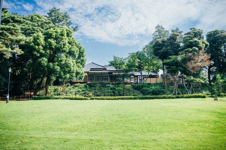 写真提供「荻外荘公園」