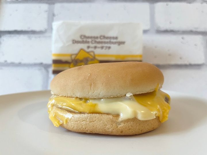 濃厚すぎる！「チーチーダブチ」