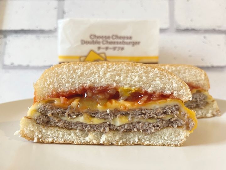 濃厚すぎる！「チーチーダブチ」