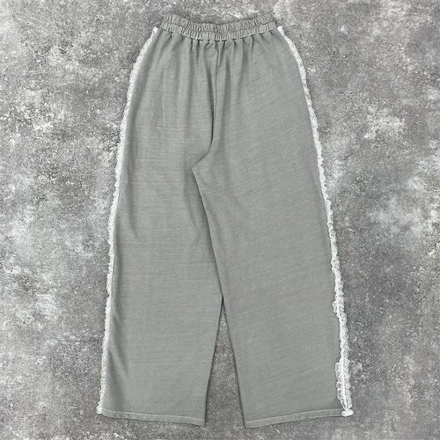 しまむらのサイドレーススウェットパンツ