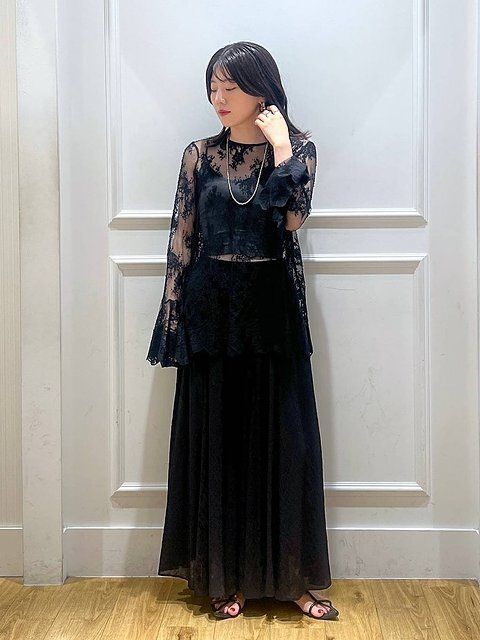 黒スカートコーデ4