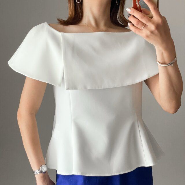 ur’s ケープデザインペプラムトップス ホワイト