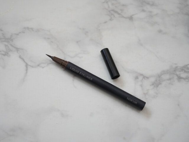 ノエビア「リキッドアイライナー」ブラウン
