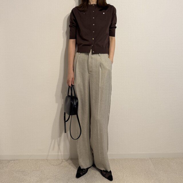 同系色を合わせて洗練さをアップ