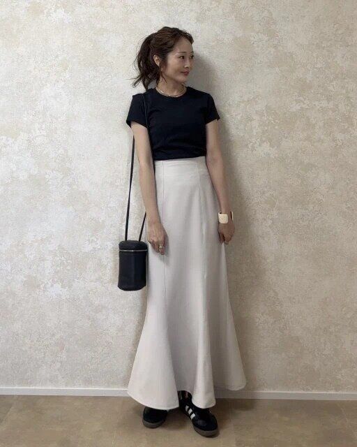 2025ユニクロ夏女性おすすめミニTお手本コーデ