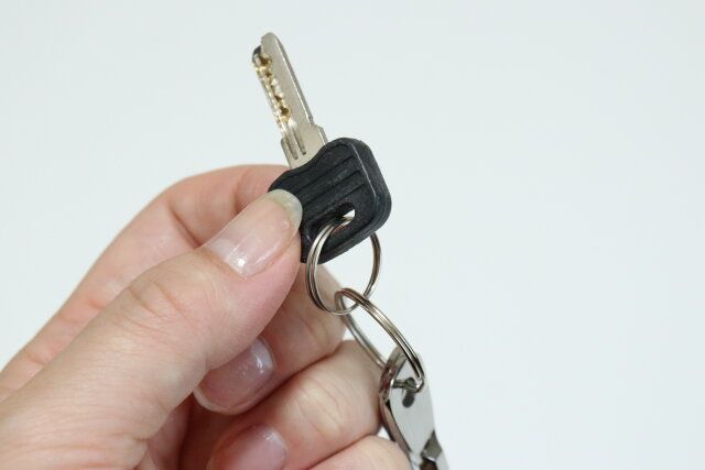 ダイソー キーホルダー型ドライバー2本セット 鍵のようなデザイン