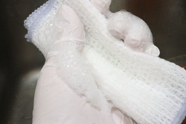 セリアの水切れがいいメッシュスポンジは泡立ちが良い