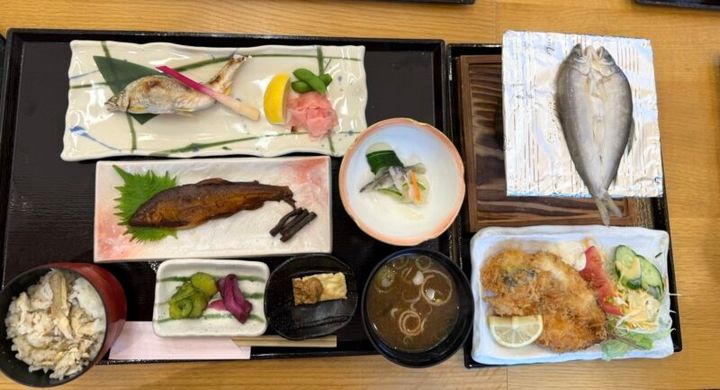 レストラン里川の鮎懐石