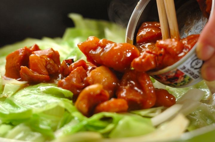 缶詰でおばんざい！焼き鳥缶のタッカルビの作り方1