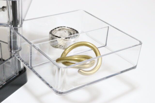 アクセサリー収納ケース（3段タイプ） 2段目