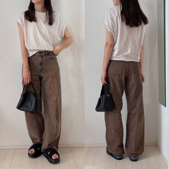 デニム合わせでカジュアルにも