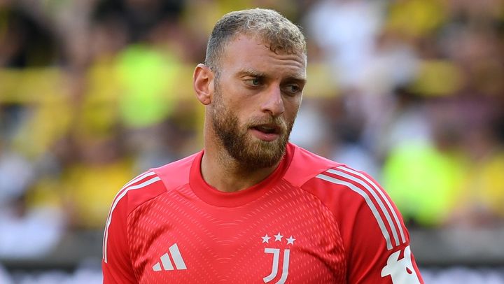  亡き父を偲ぶ特別な番号！ユヴェントスGKディグレゴリオ、思い入れのある『背番号16』を味方選手から譲られる