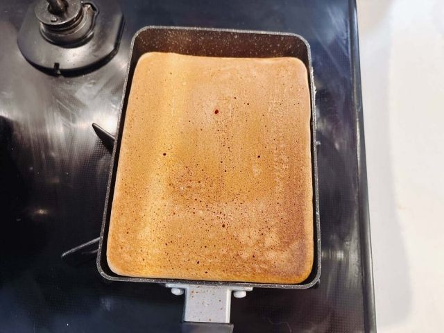 四角い極厚ホットケーキ