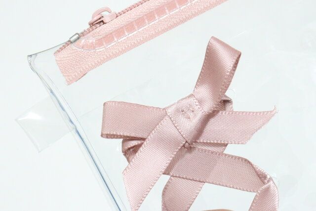 レースアップデザインPVCフラットポーチ デザイン