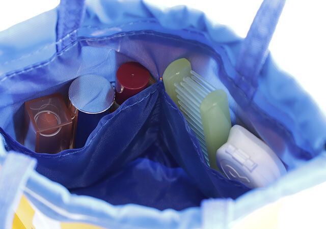 宝島社アルバローザ巾着ポーチ4つの内ポケット