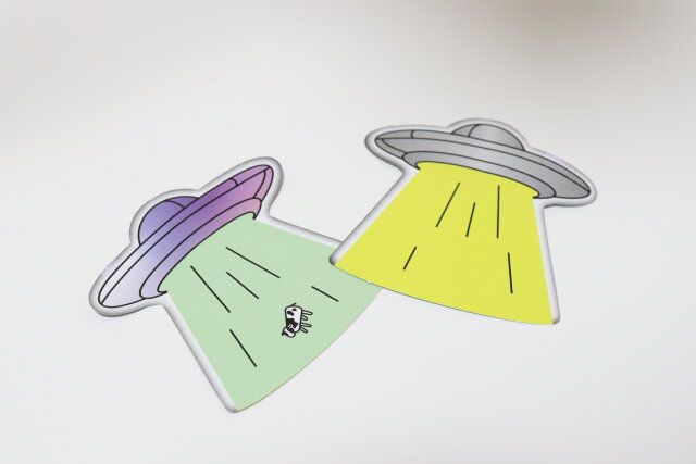 セリア ペーパータグ付き太口ストロー UFO柄 タグ デザイン