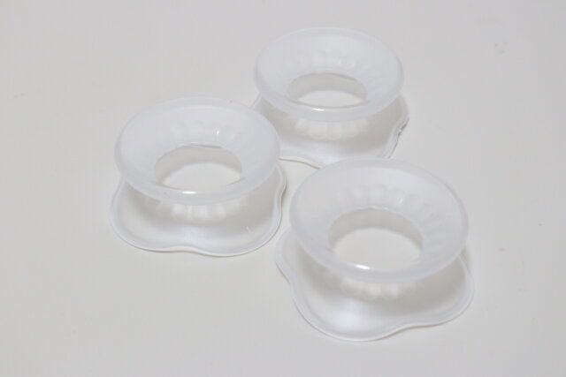 3COINS スリーコインズ スリコ シリコーンフードラップ3個セット