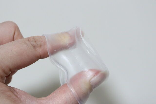 3COINS スリーコインズ スリコ シリコーンフードラップ3個セット 伸びる