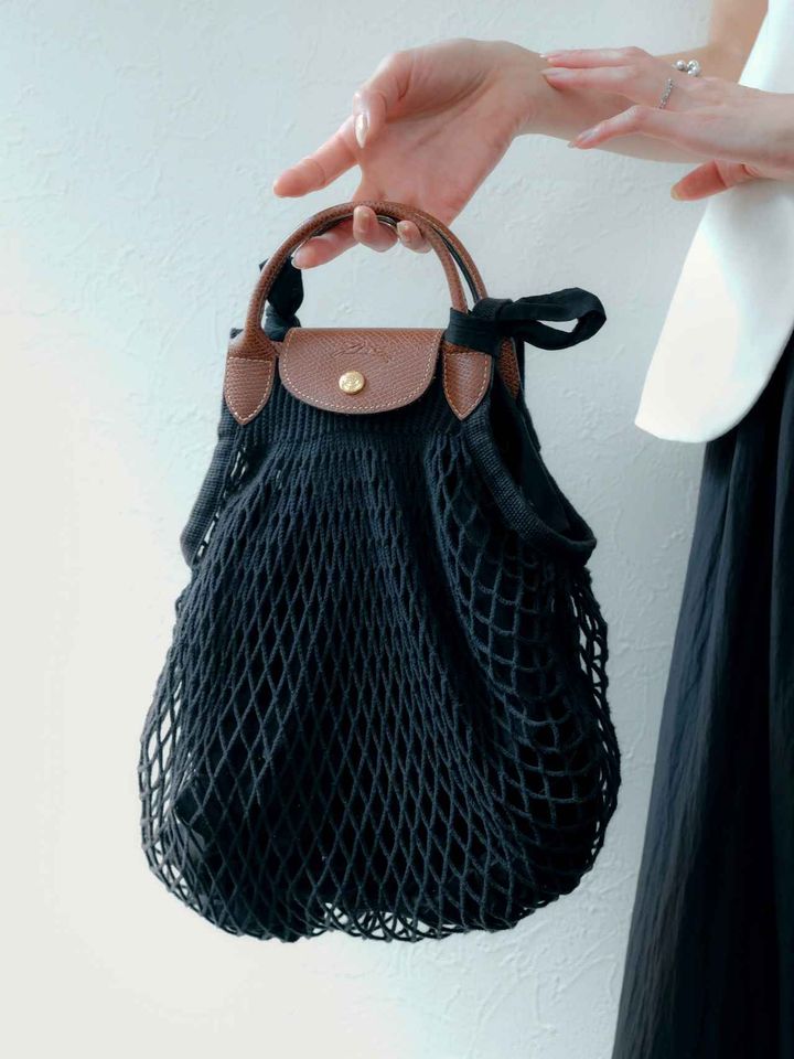 画像1: 着こなしは引き算がポイント