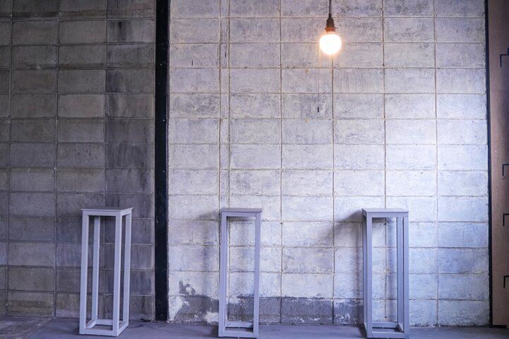 注目の弁天町エリアにニューオープン！内装もメニューも黒で統一した自家焙煎コーヒー店「螺旋珈琲」