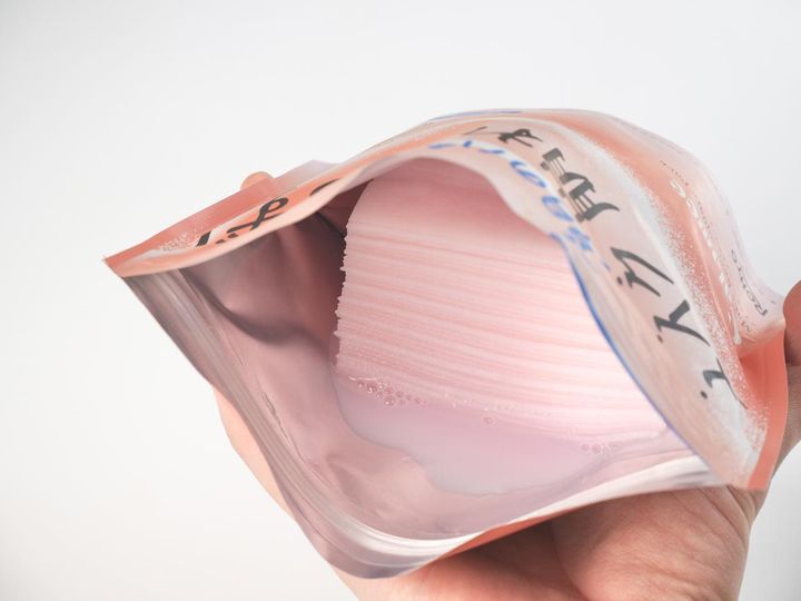 画像: うるおいは守り、テカリだけブロック──皮脂対策の新ルーティン