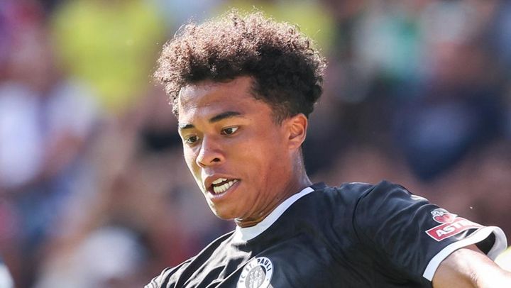 ザンクトパウリ藤田譲瑠チマ、ブンデスデビュー！「『かなりいい選手かもしれない』とやがて気づくだろう」とクラブ幹部期待