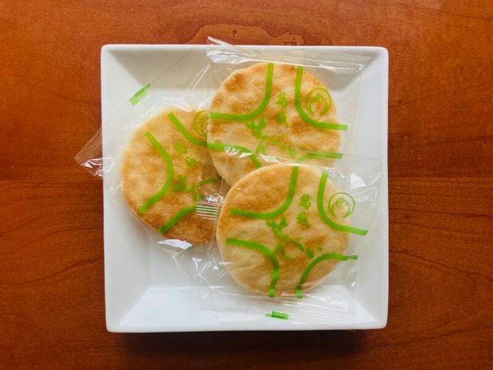 鳥越せんべい 楚良商店「バターせんべい」