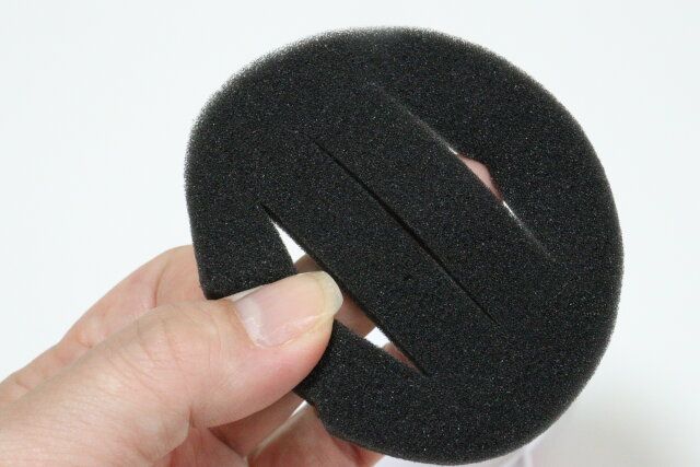 ダイソーのジュエルケース K／T ピンクのスポンジ土台