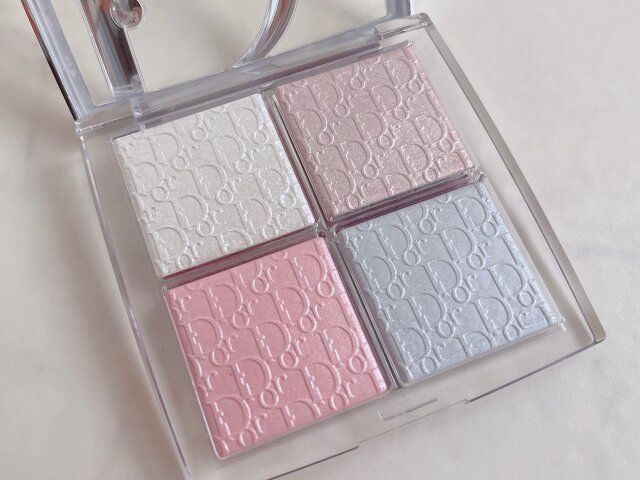 DIOR バックステージ グロウ マキシマイザー パレット 002 フロステッドオパールグロウ