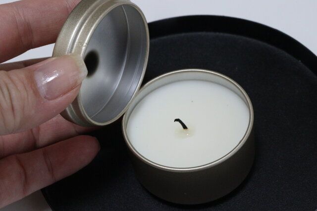 キャンドル（ホワイトティー＆ハーブ） 消灯